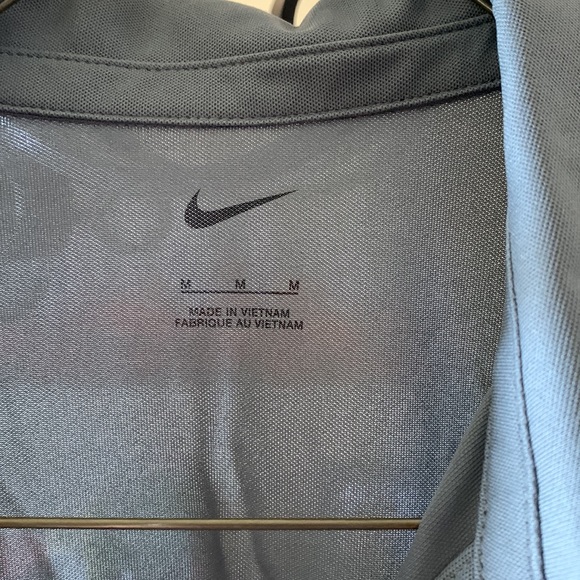 Nike women’s golf shirt (collar) gray - Picture 4 of 6